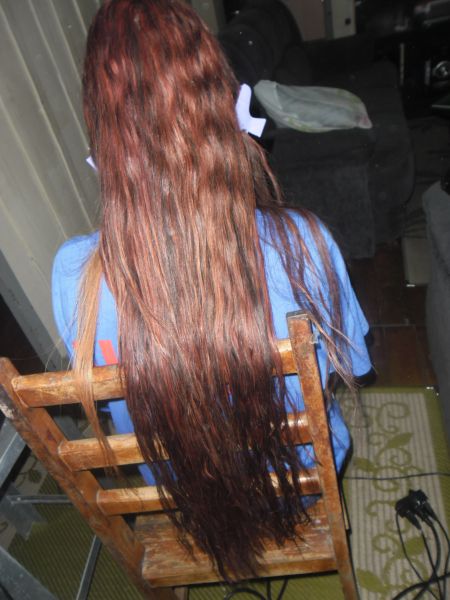 Cabelo super longo*